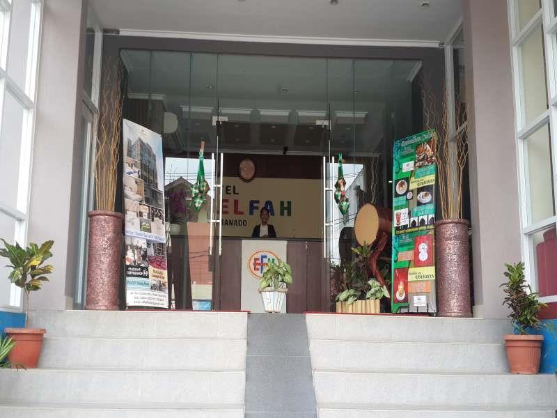 Reddoorz Plus @ Paal 2 มานาโด ภายนอก รูปภาพ